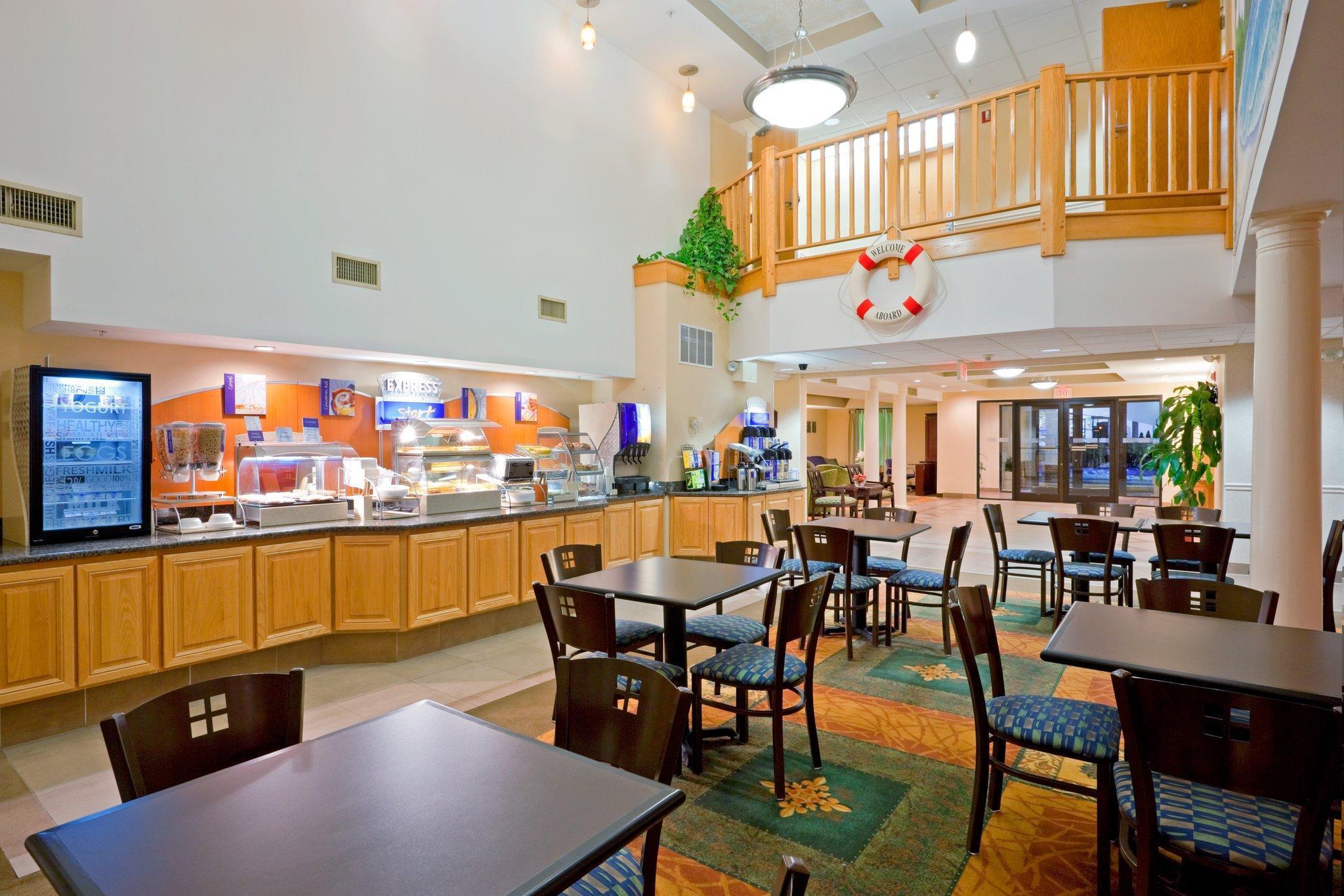 Holiday Inn Express & Suites Carneys Point - Pennsville By Ihg Luaran gambar