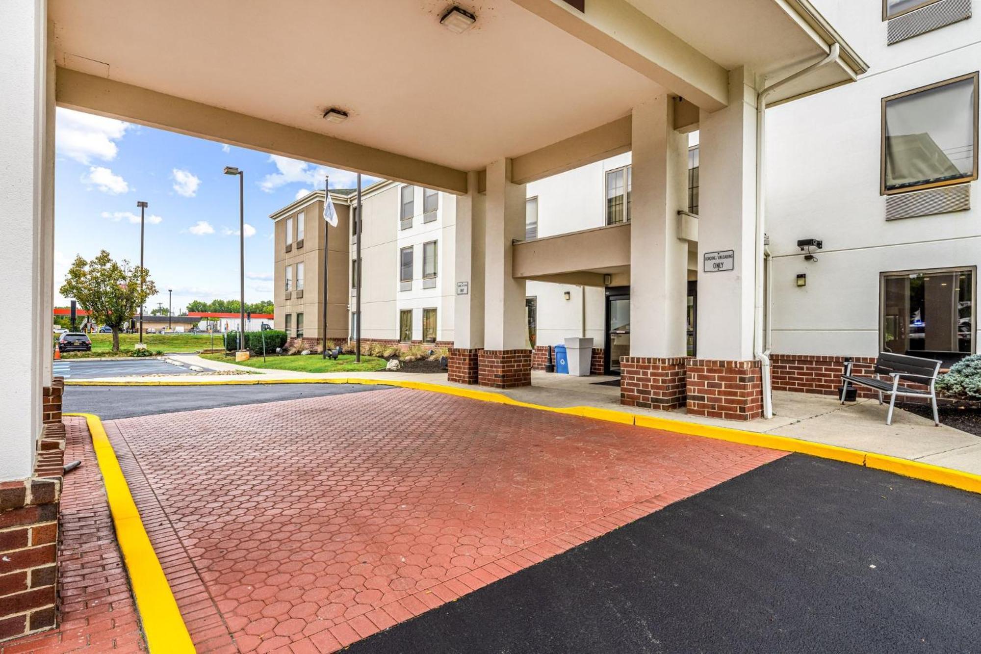 Holiday Inn Express & Suites Carneys Point - Pennsville By Ihg Luaran gambar