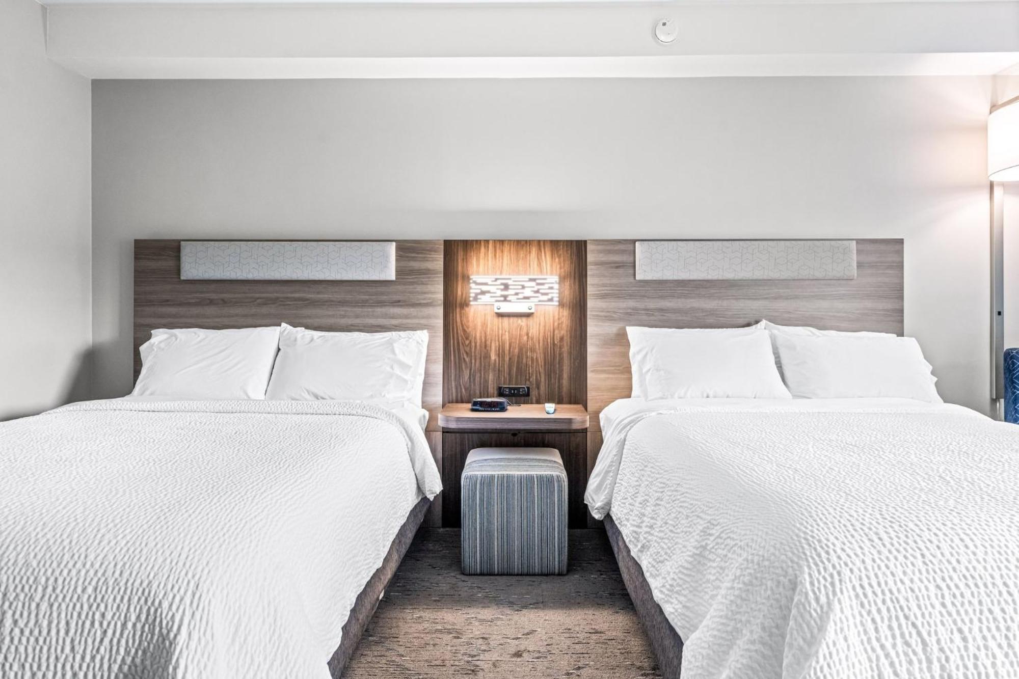 Holiday Inn Express & Suites Carneys Point - Pennsville By Ihg Luaran gambar